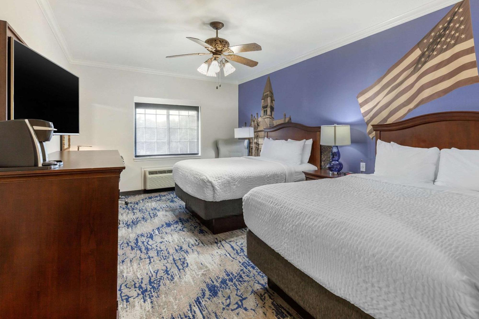 Clarion Pointe Sulphur Springs Exterior foto