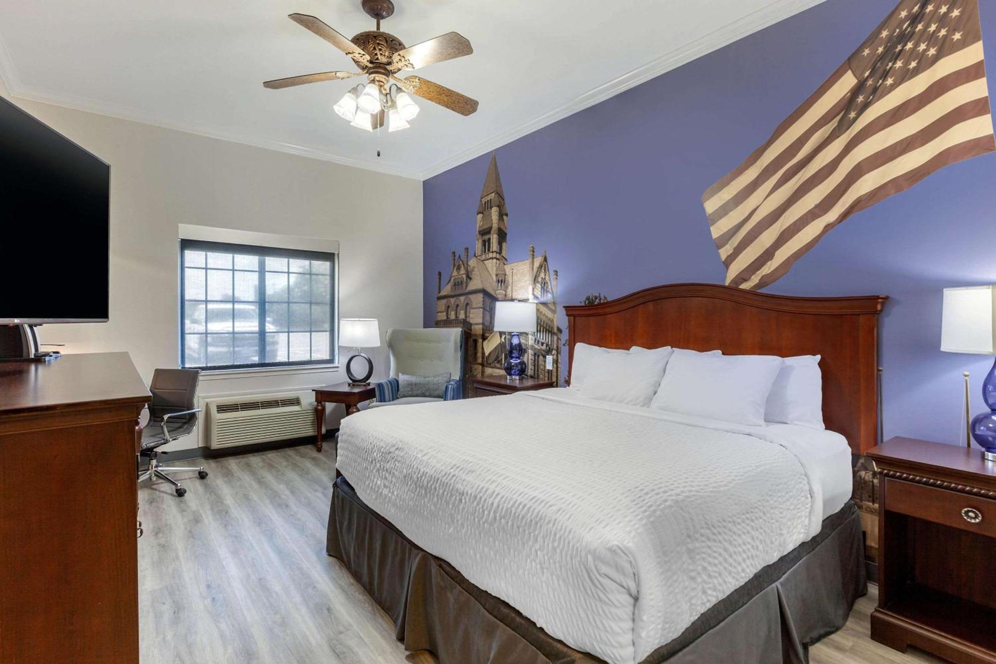 Clarion Pointe Sulphur Springs Exterior foto